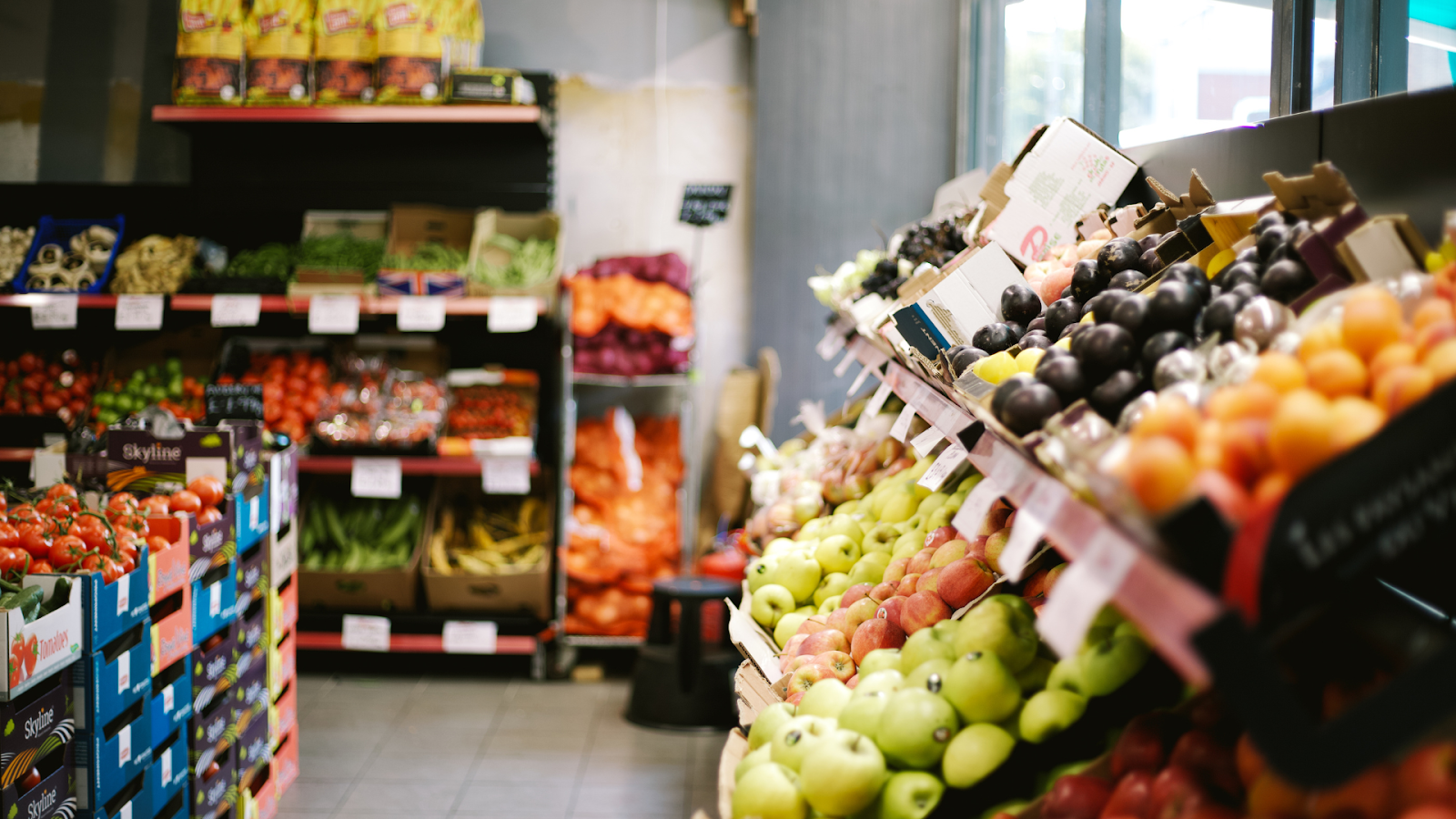 Grocery store // Healthier Baby Today