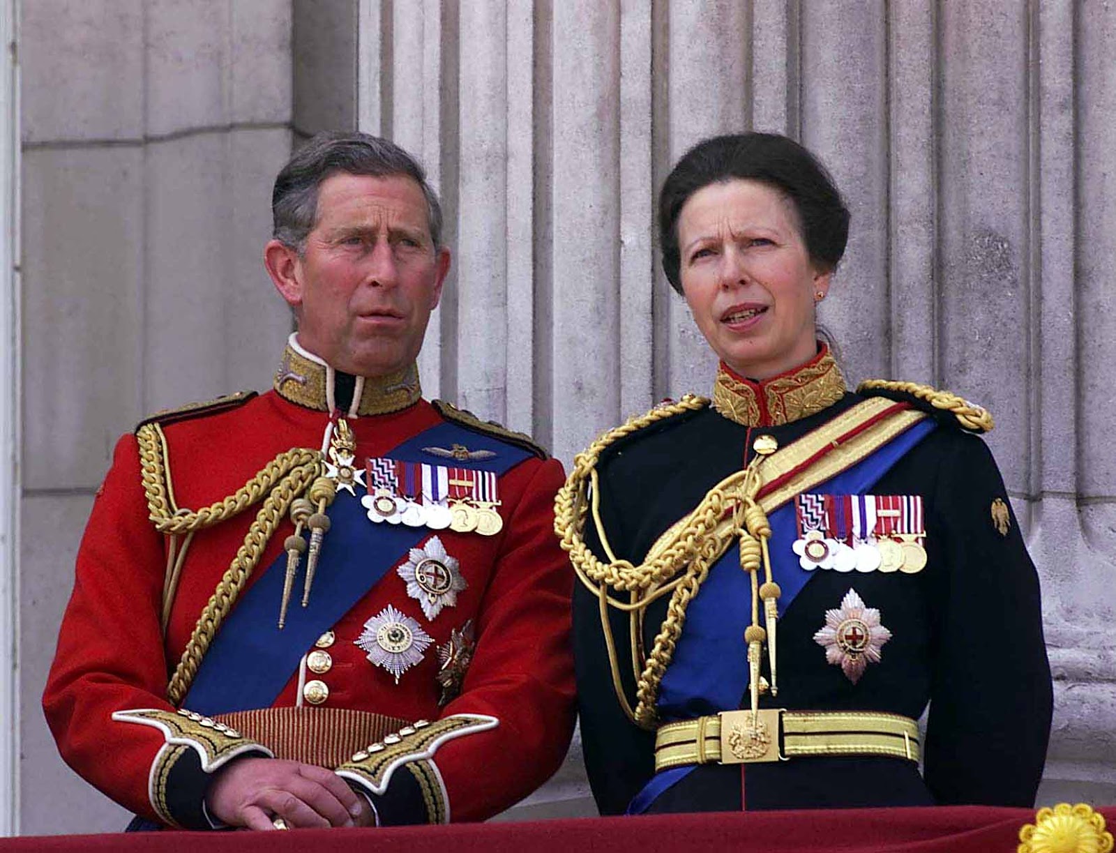 King Charles III and Princess Anne during the Trooping of the Colour ceremony at Buckingham Palace on June 17, 2000. | Source: Getty Images