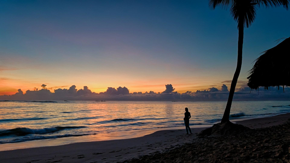 Tramonto su una spiaggia in Repubblica Dominicana.