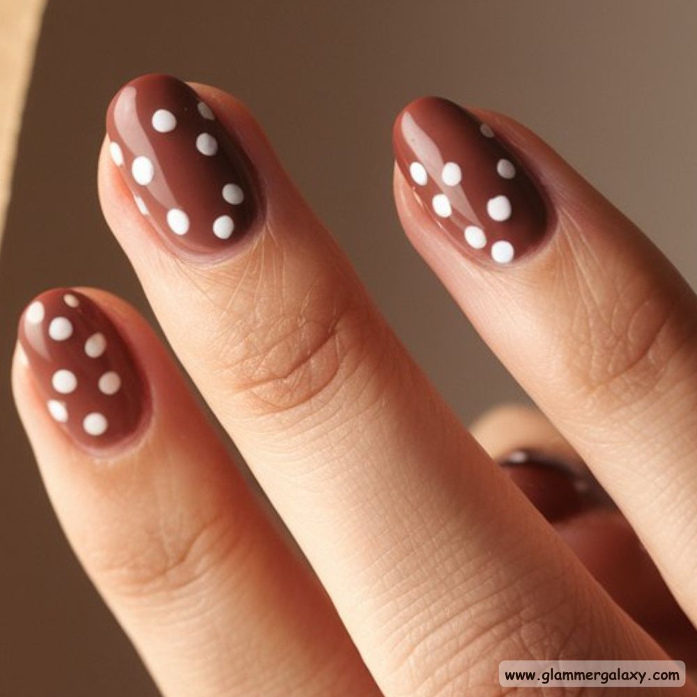 Neutral Winter Nails having Rich Mocha Shades
