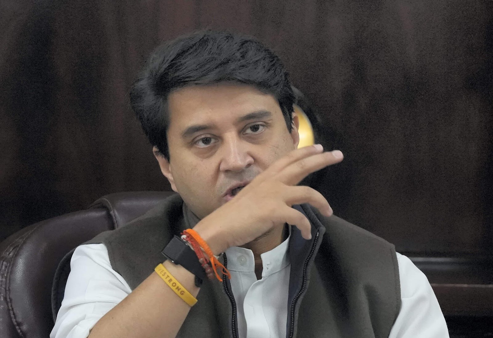 AI deployment must be guided by robust regulatory framework: Jyotiraditya  Scindia | Zee Business