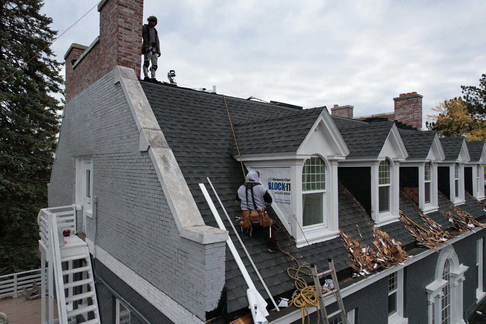 asphalt-shingle-roofing-near-me