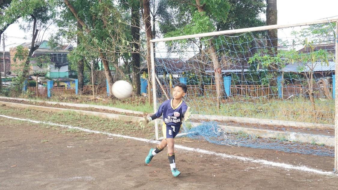 Menjadi Lebih Hebat Setiap Hari