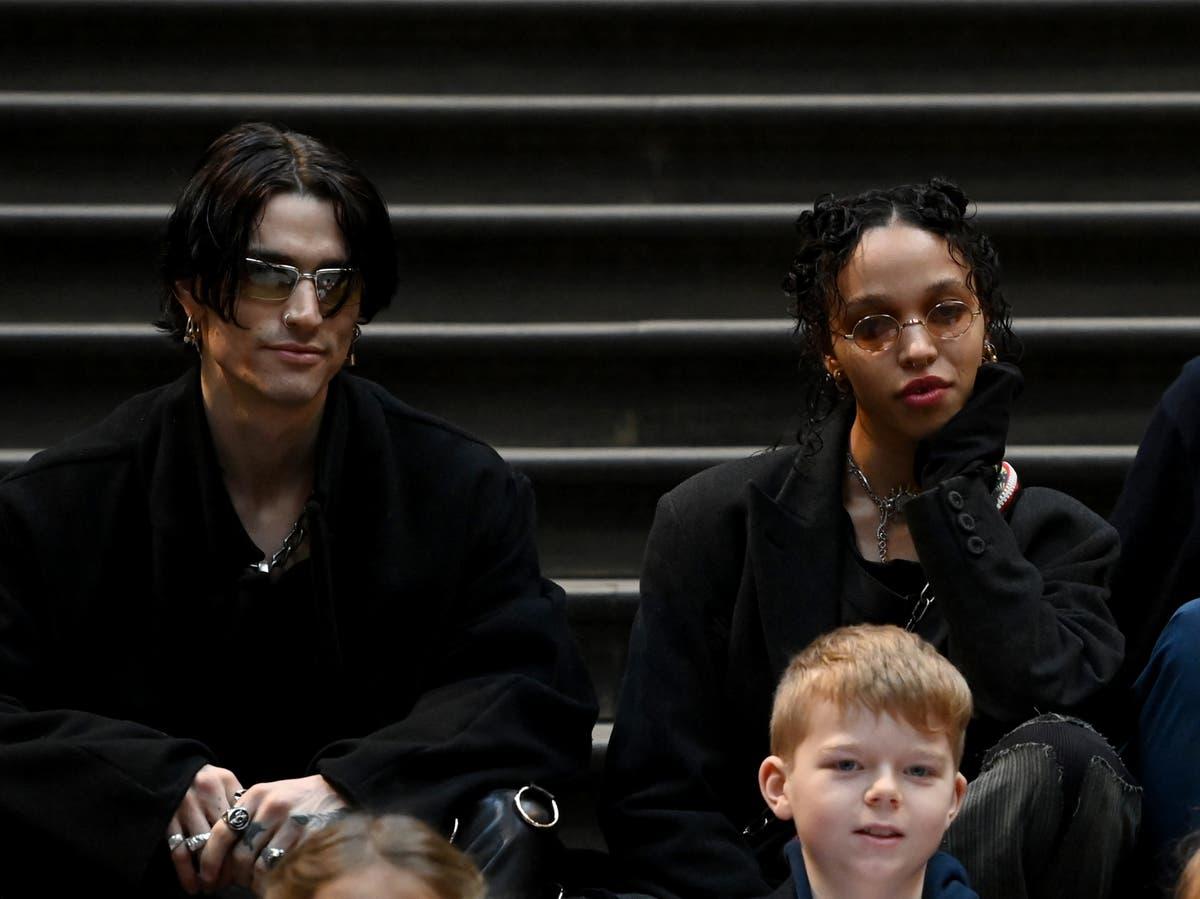 FKA twigs 'pips' paparazzi 'to the post' by debuting her new boyfriend on  Instagram | The Independent