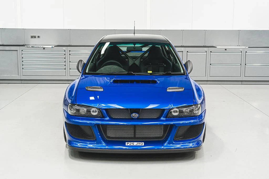 ดีไซน์ภายนอกรถยนต์ : Subaru Impreza 22B Prodrive P25