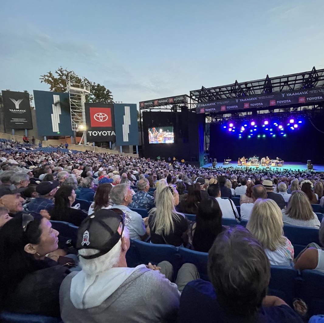 Live Concert at the Pacific Amphitheatre