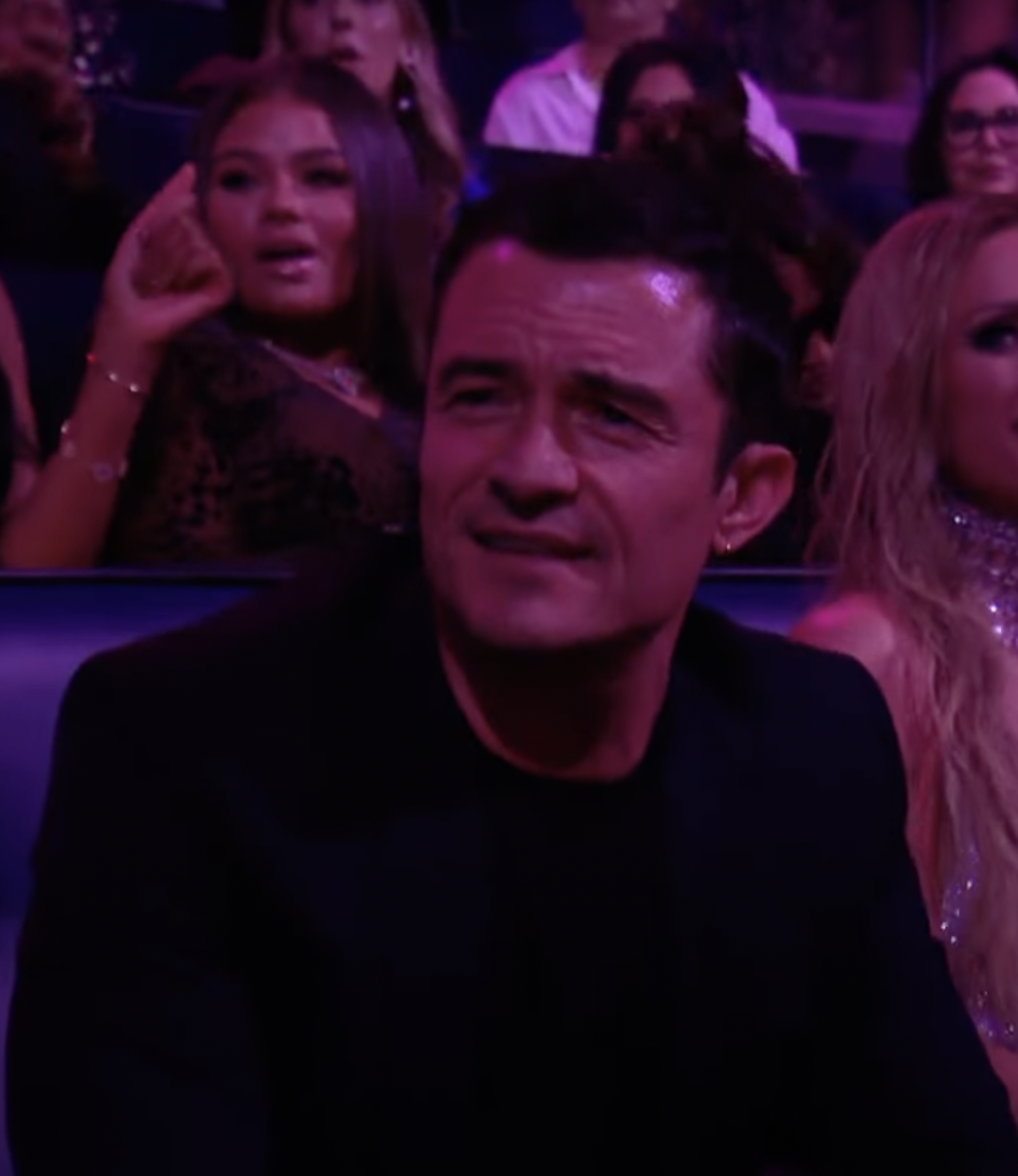 Orlando Bloom reacts to Katy Perry's performance at the 2024 MTV Video Music Awards | Source: YouTube/MTV