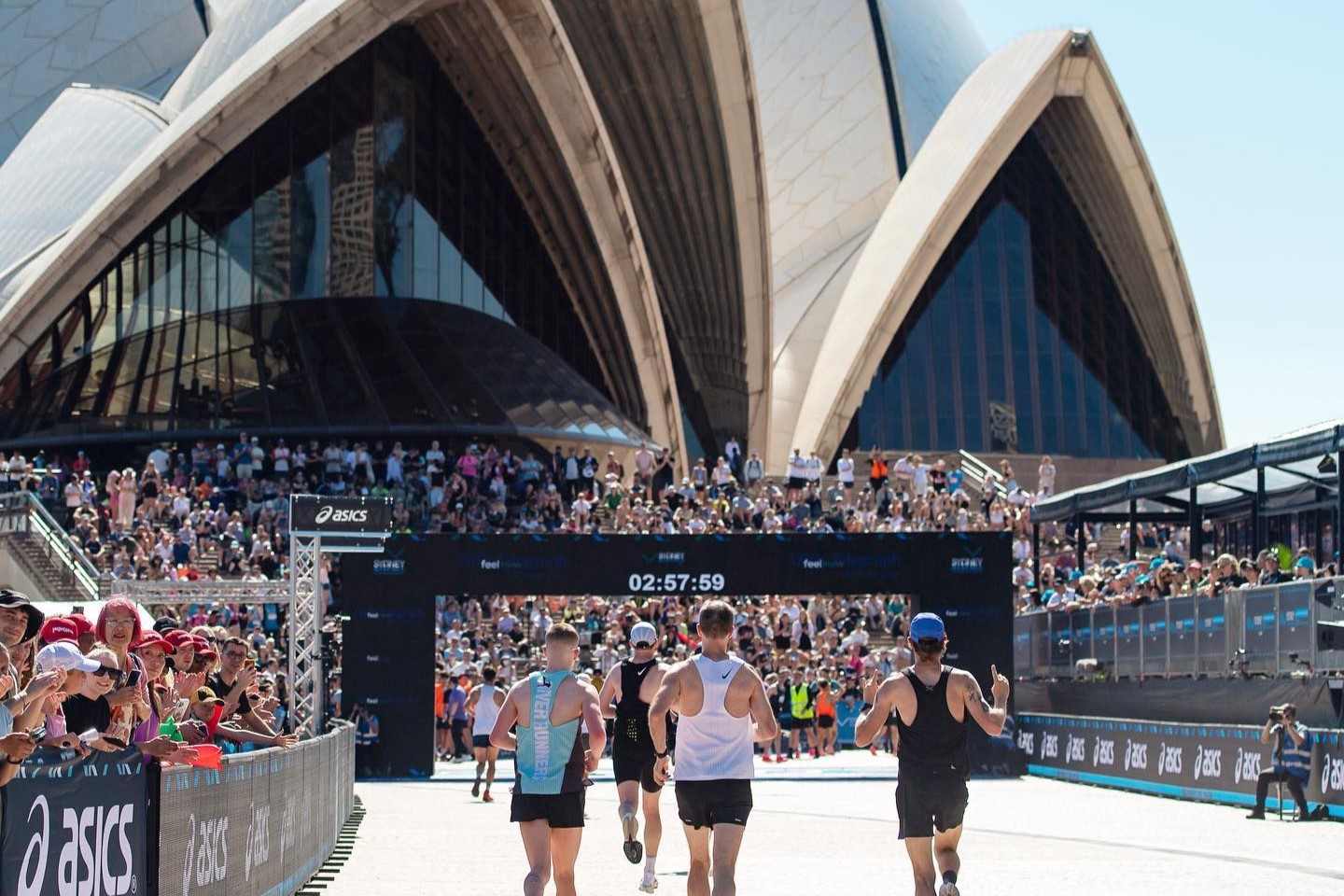 Sydney Marathon finishes at the Sydney Opera House