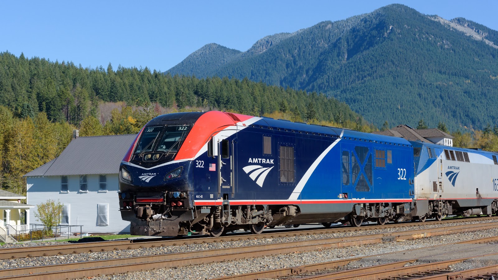 Amtrak Cascades