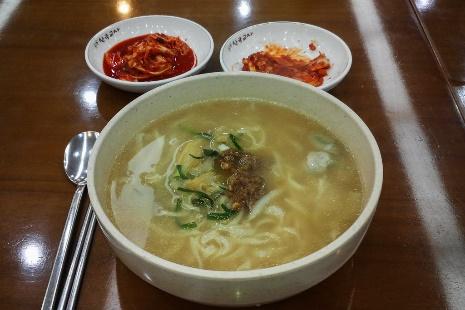 잠원동 한국교자의 교자칼국수 | TFurban | Flickr