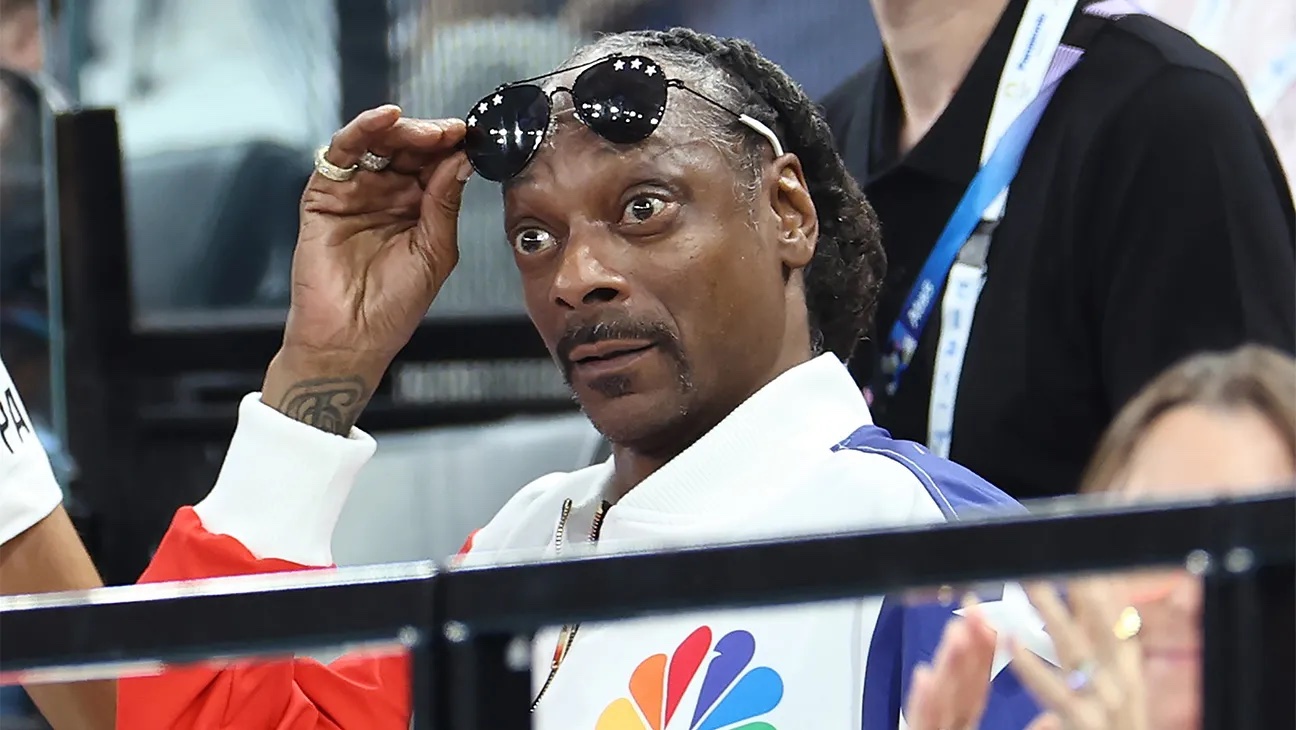 Snoop dogg surprised at the olympics