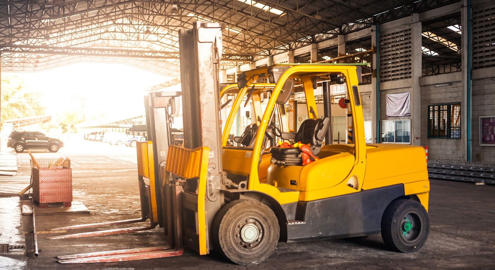 Combustion Forklifts: A Closer Look