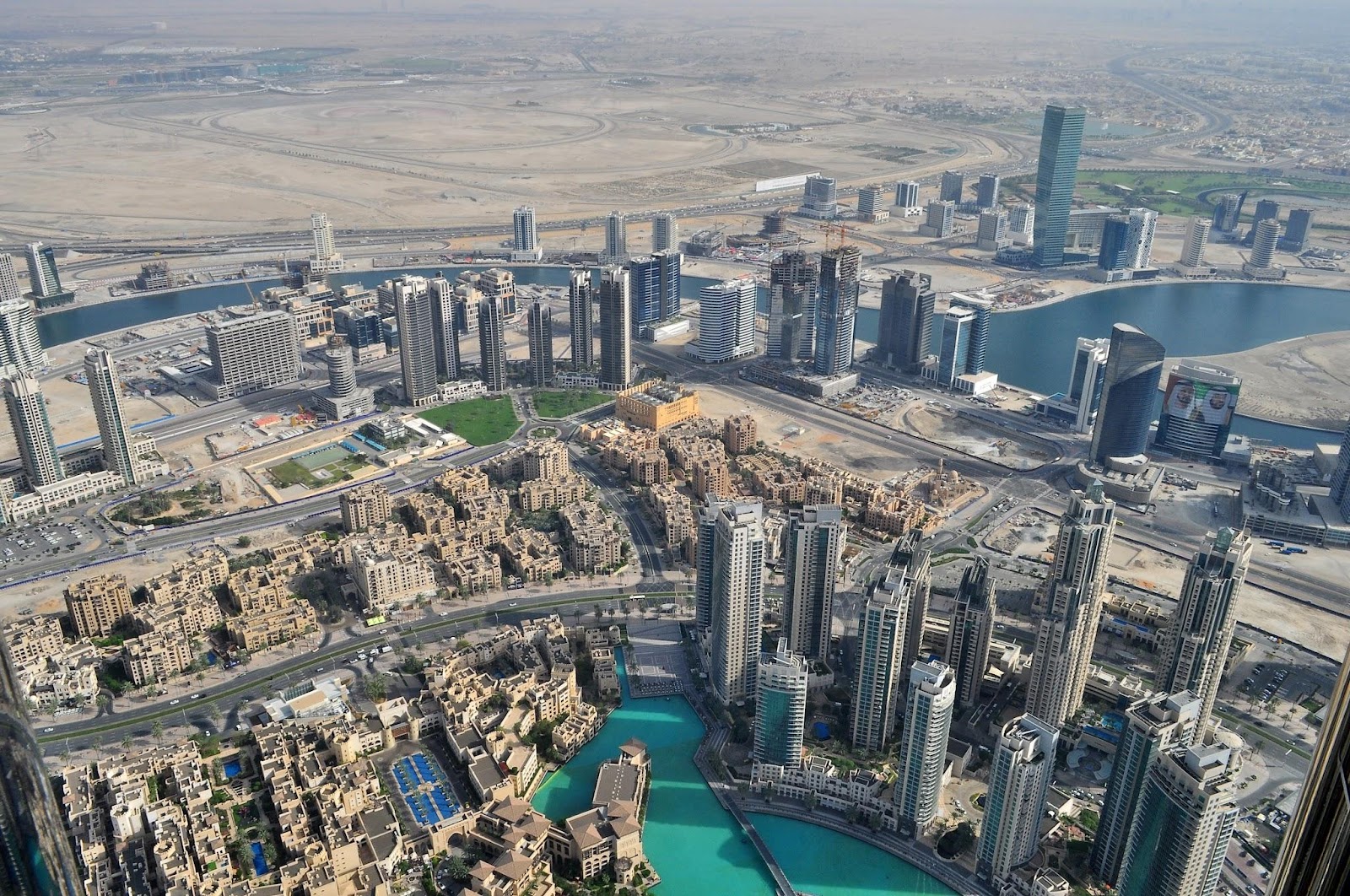 Benefits of an Offshore Bank Account for Companies in Umm Al Quwain Mainland