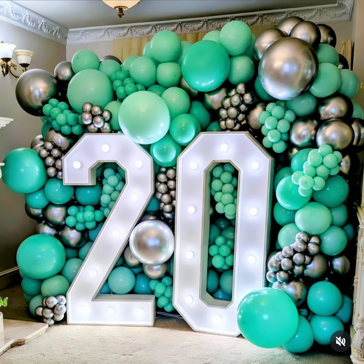 20th-birthday-party-ideas-12