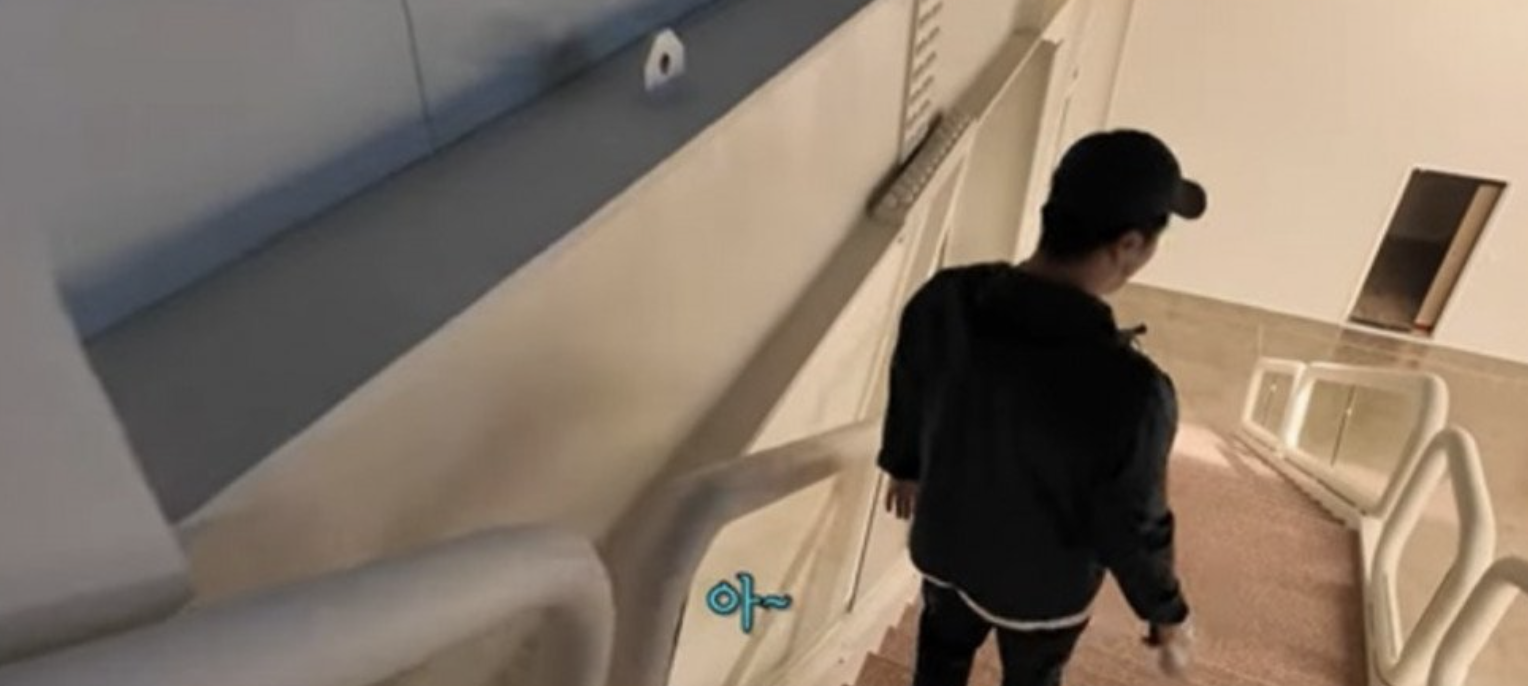 A picture of Kwon Sang Woo  building project
