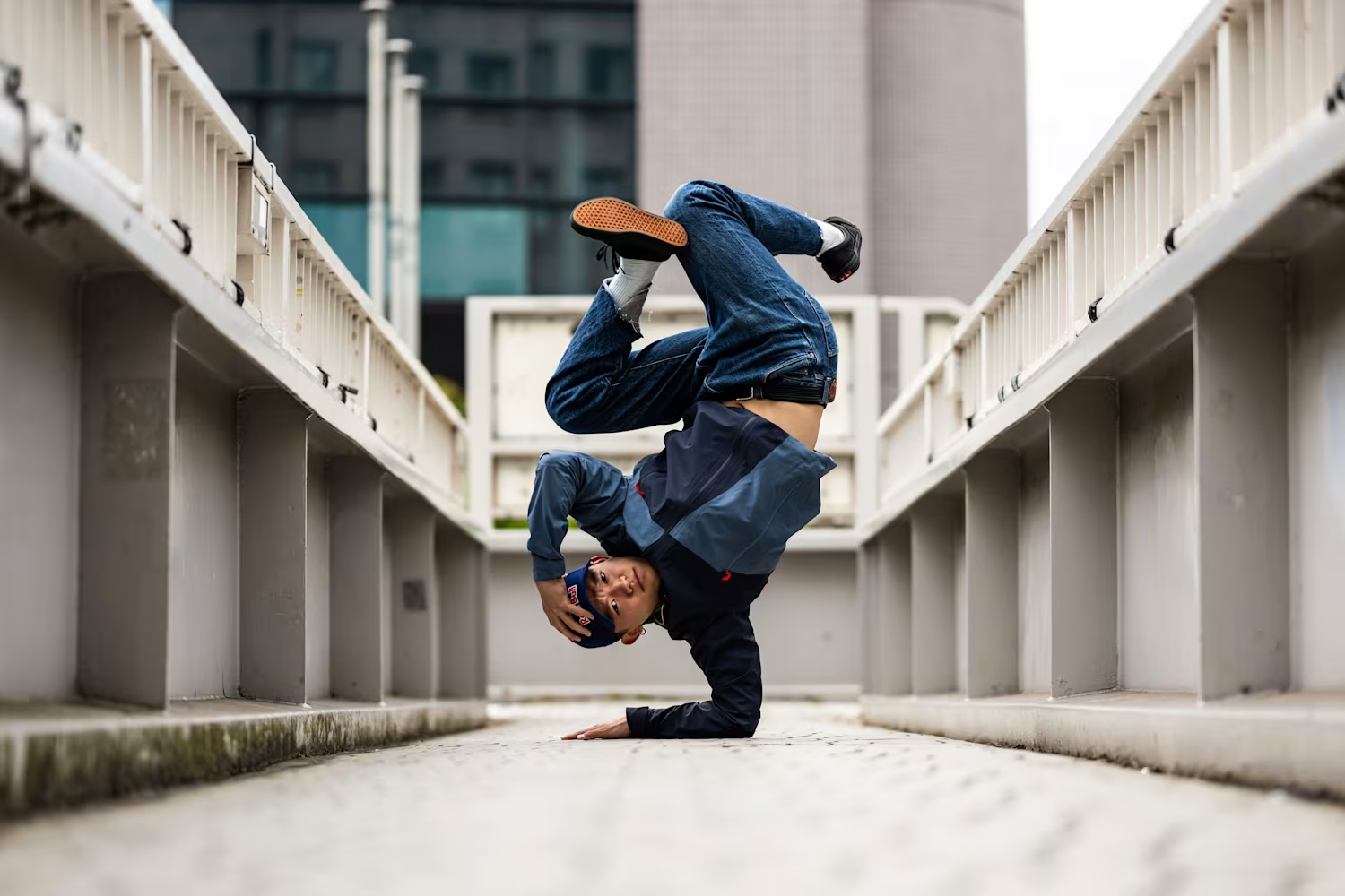 Various Types of Hip Hop Dance - Breaking (Breakdancing or B-boying)