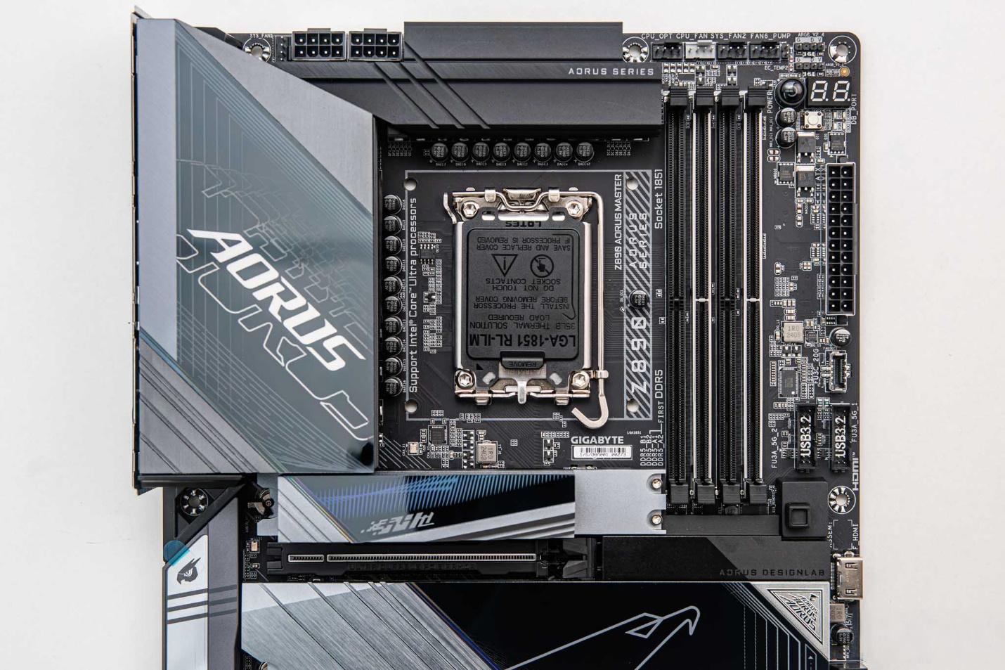 A close up of a computer motherboard

AI-generated content may be incorrect.