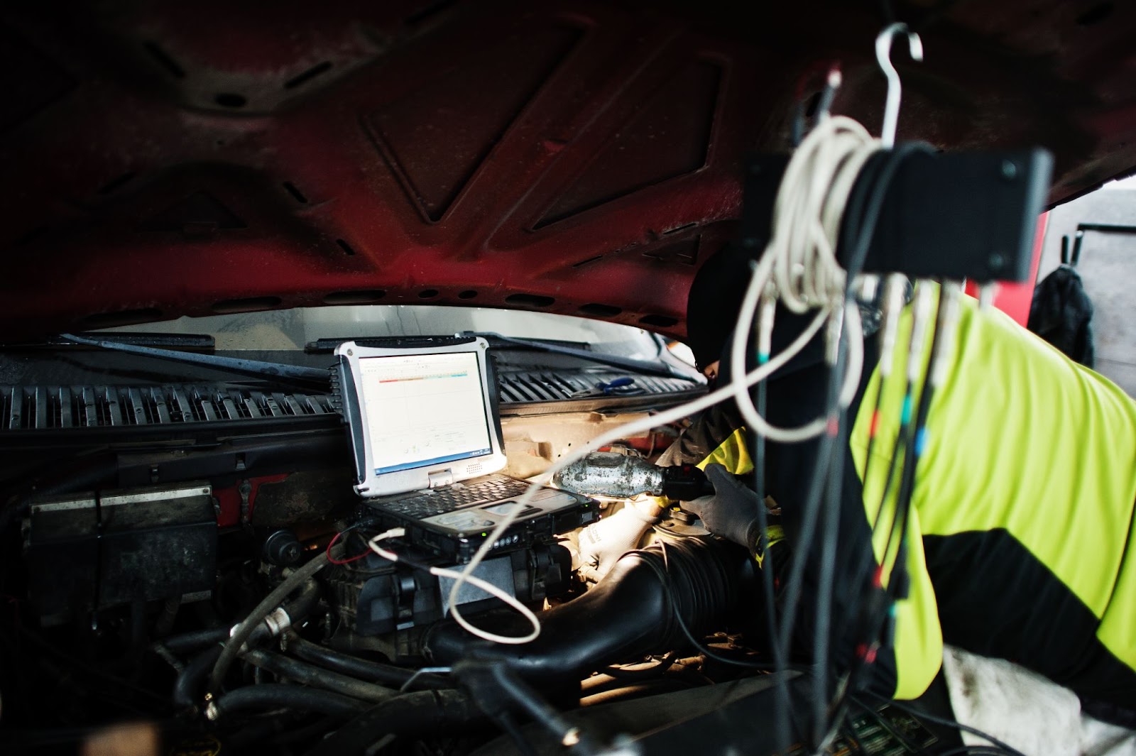 safety precautions for resetting the ECU | car computer resetting ECU