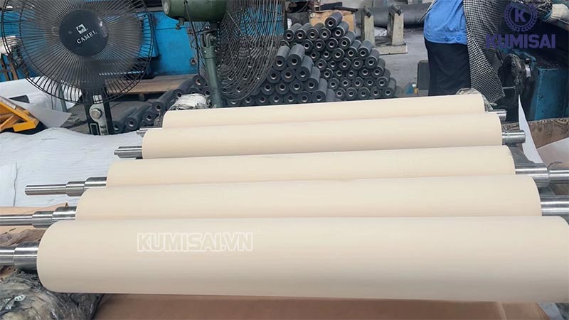 Rulo - Bộ phận quan trọng của máy ép plastic