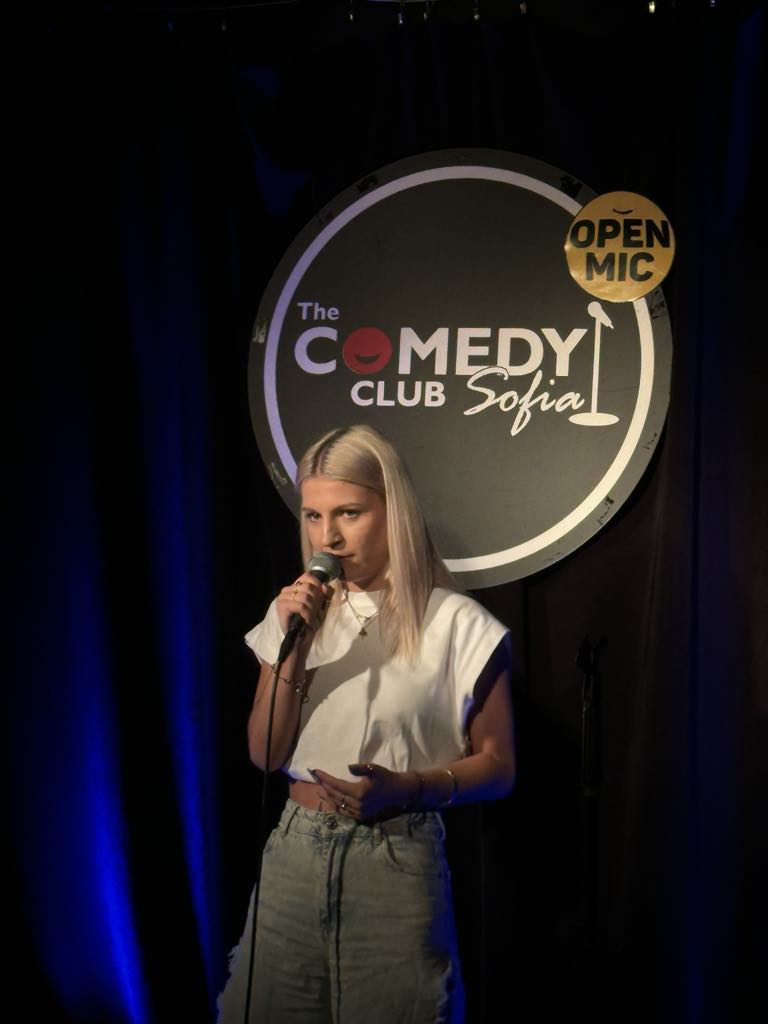Open Mic в Комеди Клуб София - Излез на сцената и разсмей публиката 