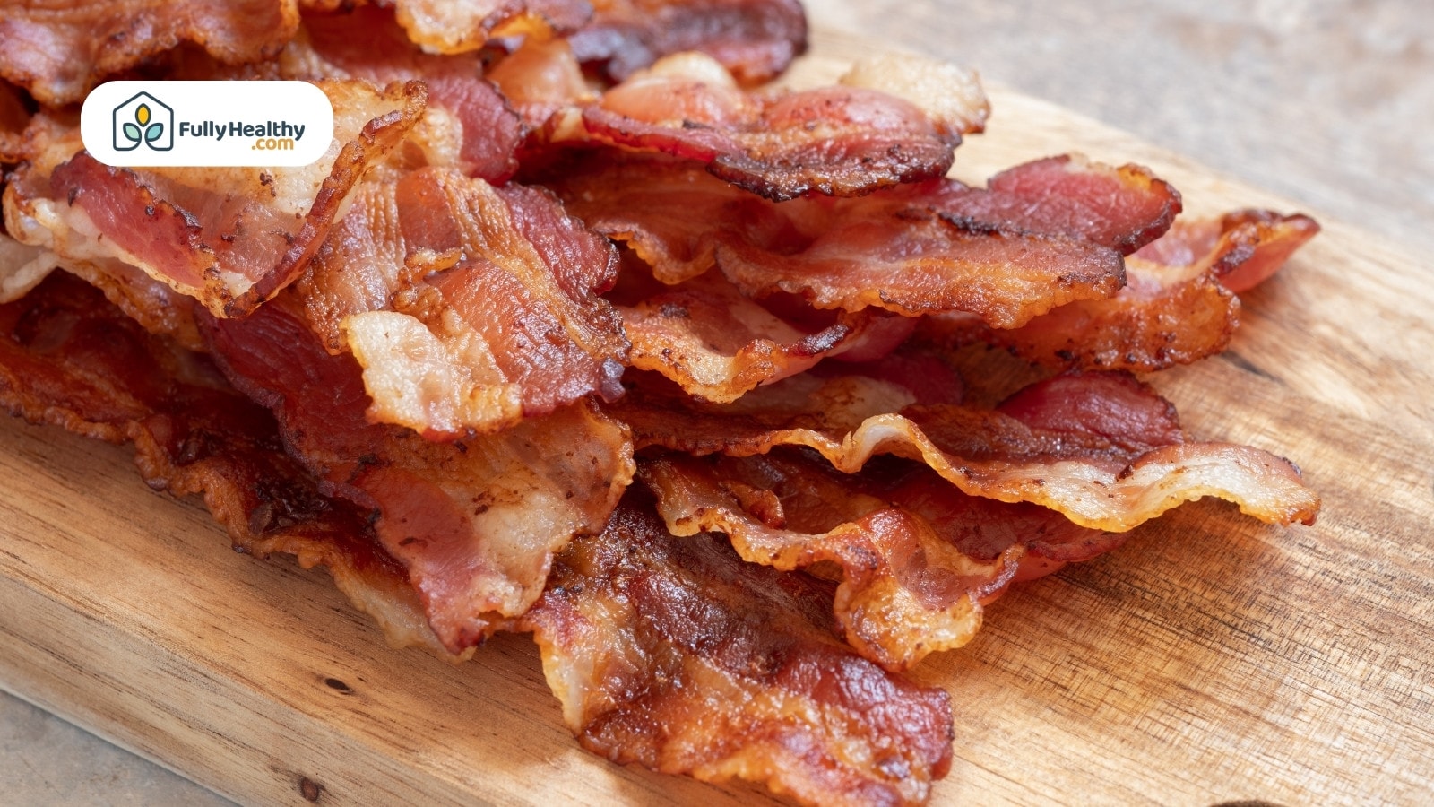 Crispy fried bacon strips