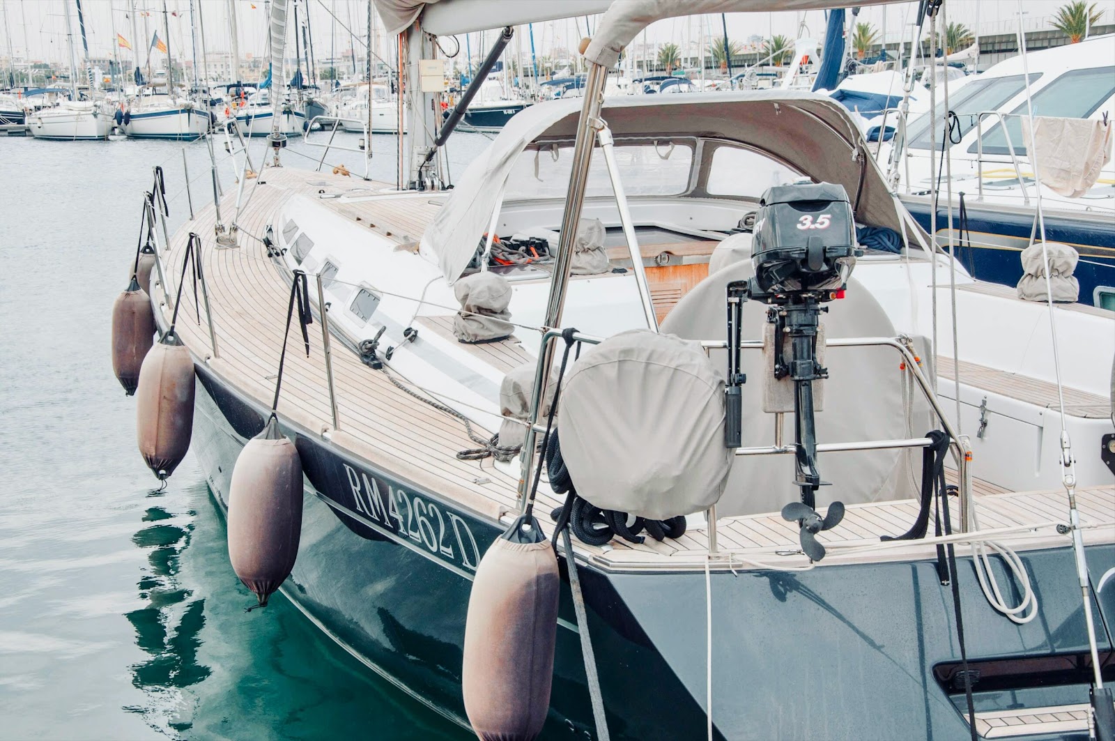 How To Tie Fenders To Boat