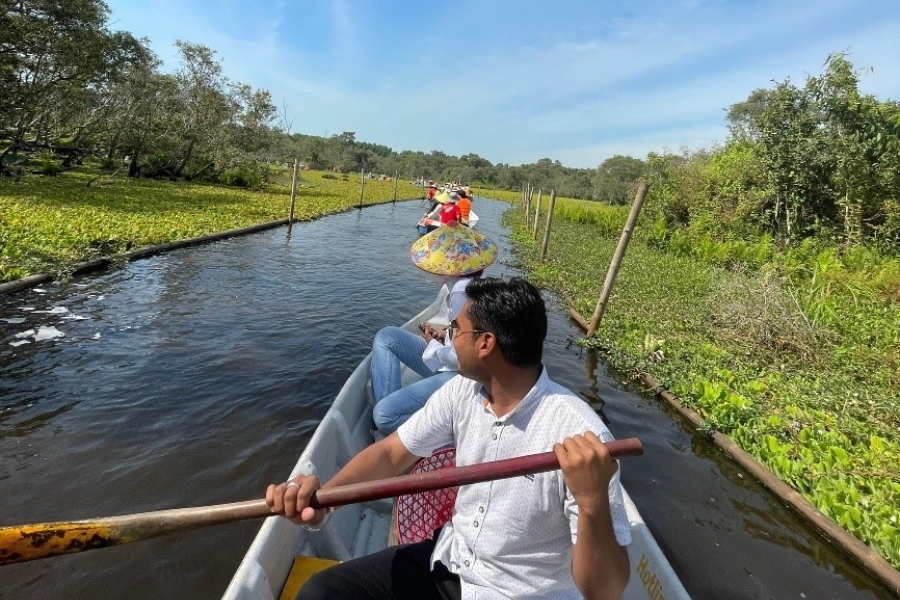 Tips for travelers visiting Vi Thuy Melaleuca Forest