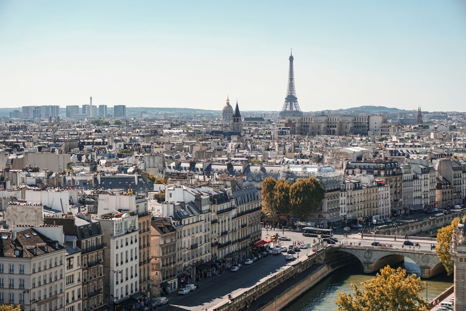 Discover Paris with a OneBike Electric Bike Guided Tour