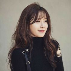 This contains an image of Koo hye sun