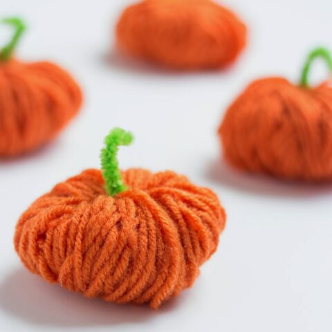 Pom Pom Pumpkins: Cute and Simple DIY Thanksgiving crafts for kids