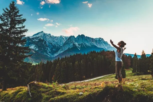 10 Peaceful Escapes Through the Lens of Nature, nature escape, peaceful lens, nature, forest, landscape, travel peace, scenic getaways