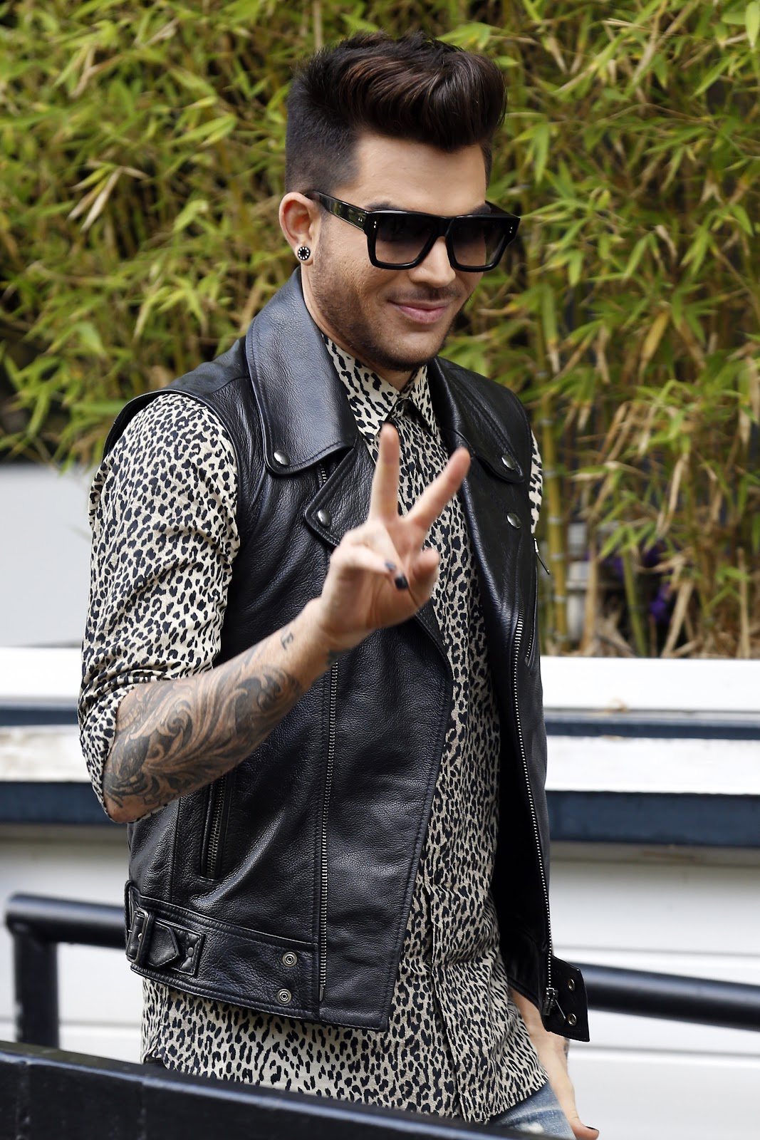 Adam Lambert spotted out in London, England on September 2, 2015 | Source: Getty Images