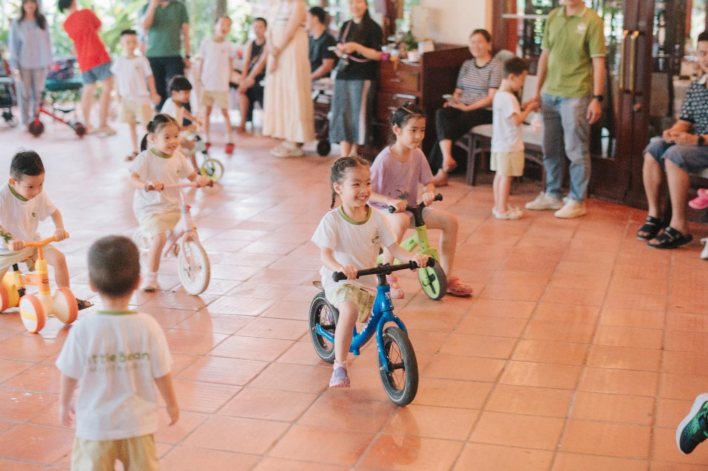 A group of children riding bikes