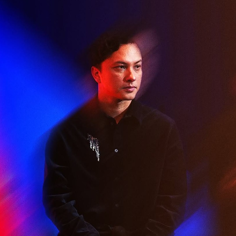 Nicholas Saputra sebagai Brand Ambassador dan Creative Director MONDIAL Precious