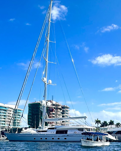 Lauderdale bout tour