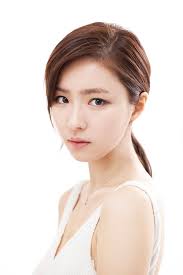 A picture of Shin Sae-Kyeong 
