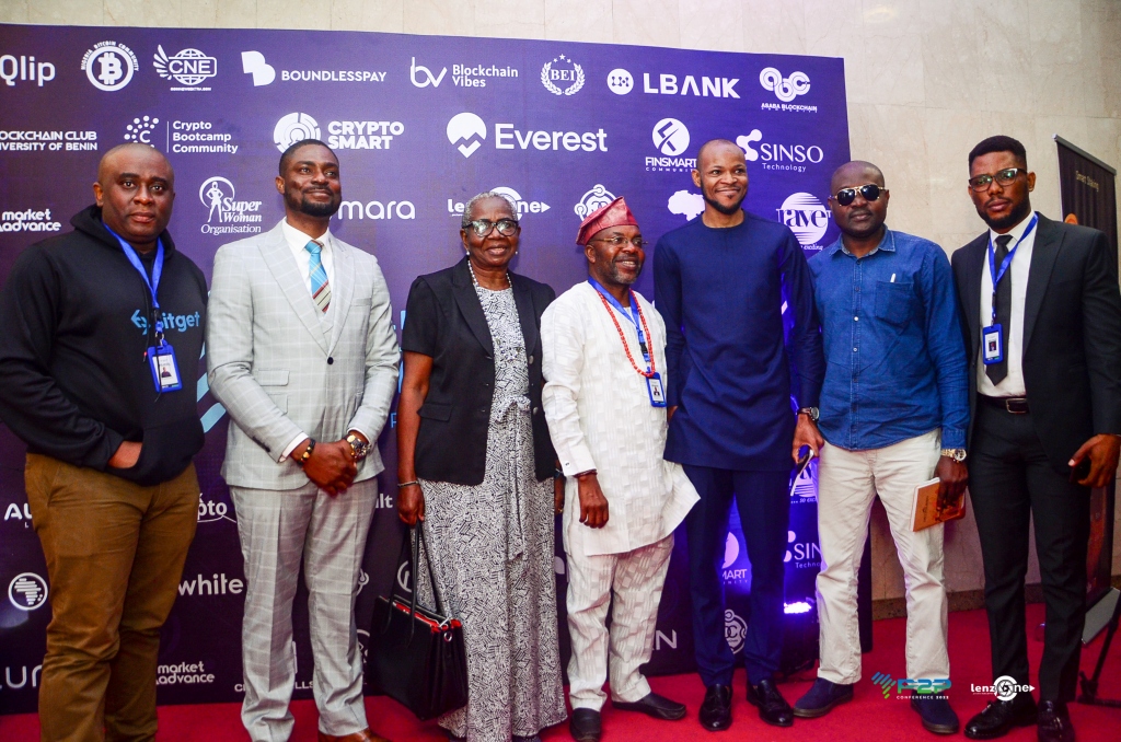 Speakers & guest on the red carpet p2p conference 