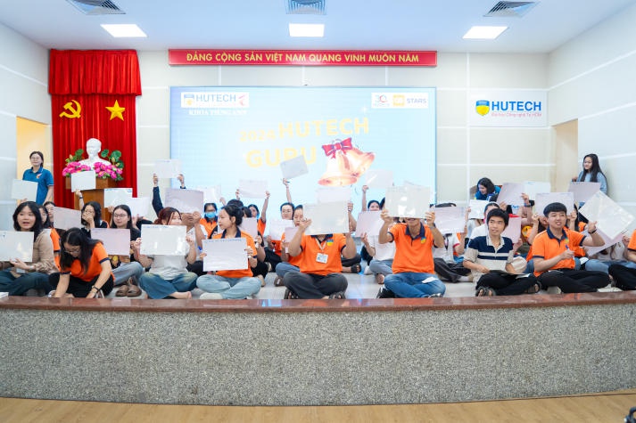 Nguyen Thi Thuy Kieu Crowned Champion of HUTECH Guru 2024 22