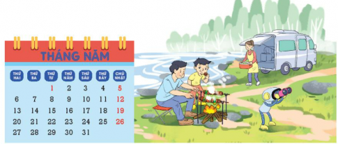 BÀI 67. THỰC HÀNH XEM ĐỒNG HỒ, XEM LỊCHHOẠT ĐỘNG 1Bài 1: Vào sáng Chủ nhật:a) Bạn thức dậy lúc mấy giờ? Ăn sáng vào lúc nào?b) Việc đầu tiên bạn muốn làm cùng bố mẹ là gì? Bắt đầu vào lúc nào? Quay kim giờ, kim phút để đồng hồ chỉ những thời điểm đó.Giải nhanh:a) Em thức dậy lúc 8 giờ sáng và ăn sáng lúc 8 giờ 30 phút sáng.b) Việc đầu tiên em muốn làm cùng bố mẹ là chăm sóc cây cảnh lúc 10 giờ.Bài 2: Chọn câu trả lời đúng.Bữa trưa Chủ nhật, cả nhà sẽ cùng nhau vào bếp và nấu các món ăn cơm, rau trộn, gà nưởng và canh rau củ thập cẩm.a) Nồi cơm được cắm điện vào lúc 10 giờ 10 phút. Sau 40 phút nữa, điện sẽ tự ngắt và cơm sẽ chín. Hỏi đồng hồ nào dưới đây chỉ lúc cơm chín?b) Mẹ làm món rau trộn hết 7 phút. Mẹ bắt đầu làm từ lúc 10 giờ 50 phút. Hỏi đồng hồ nào dưới đây chỉ lúc mẹ làm xong món rau trộn?c) Món gà được nướng bằng lò điện. Thời gian bắt đầu và kết thúc như sau:Hỏi món gà được nướng trong bao nhiêu phút?A. 20 phút          B. 25 phút          C. 30 phút          D. 35 phútGiải nhanh:a)  Chọn Cb) Chọn Bc) Chọn CBài 3: Vào buổi chiều chủ nhật, cả nhà sẽ cùng nhau làm các việc:Hỏi cả nhà sẽ làm những việc đó theo thứ tự thế nào?Giải nhanh:Dọn nhà, Xem đá bóng, Nấu bữa tối.Bài 4: Buổi tối, cả nhà cùng nhau lên kế hoạch đi chơi vào một ngày Chủ nhật trong tháng sau (tháng 5). Quan sát tờ lịch dưới đây và cho biết cả nhà có thể chọn đi chơi vào những ngày nào trong tháng 5.Giải nhanh:Cả nhà có thể chọn đi chơi vào một trong các ngày sau: 5, 12, 19, 26.HOẠT ĐỘNG 2