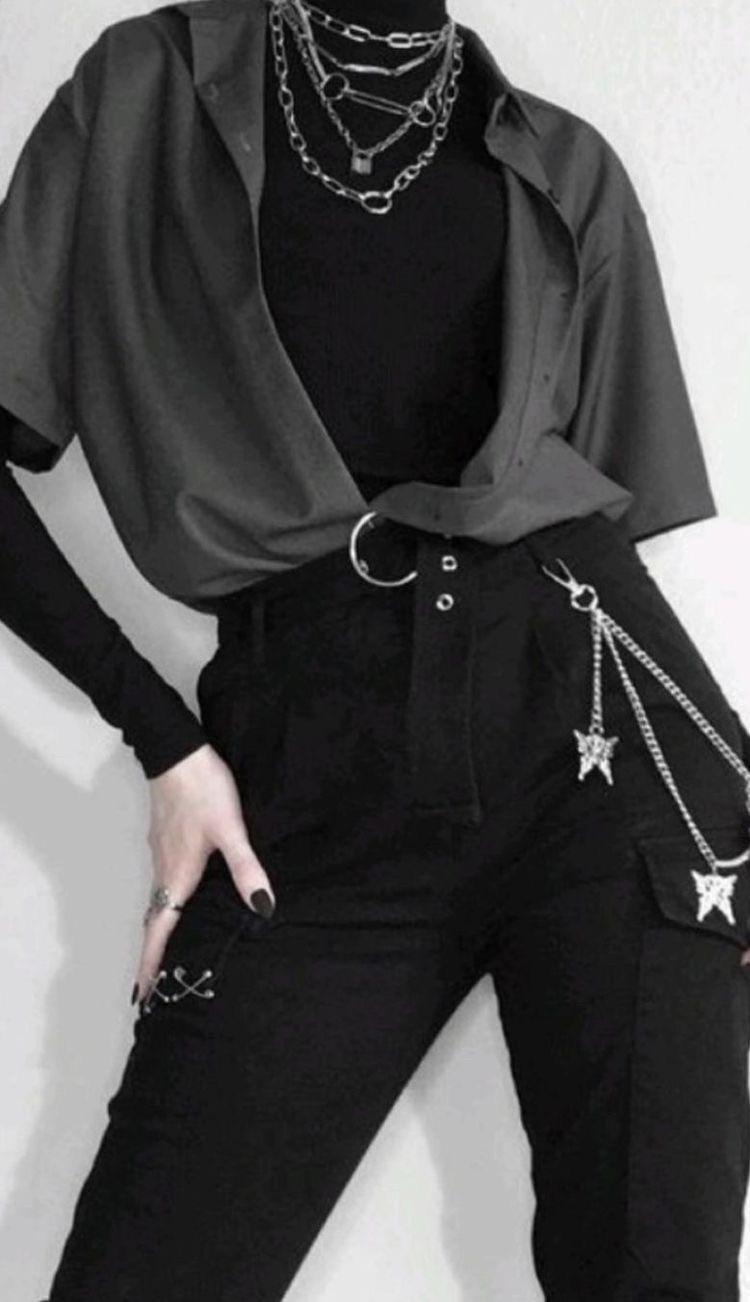 What type of short, androgynous hairstyles would go good with this clothing  aesthetic? : r/NonBinary