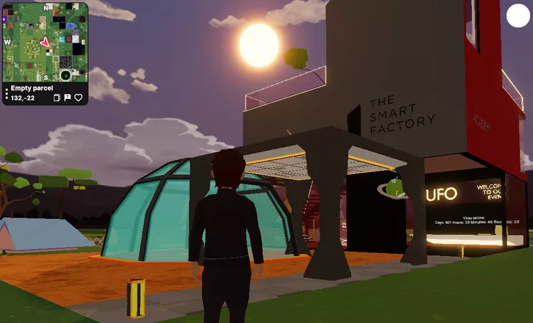 Screenshot of Decentraland: virtual world on Ethereum Blockchain, featuring user-owned LAND, customizable avatars, and play-to-earn opportunities.