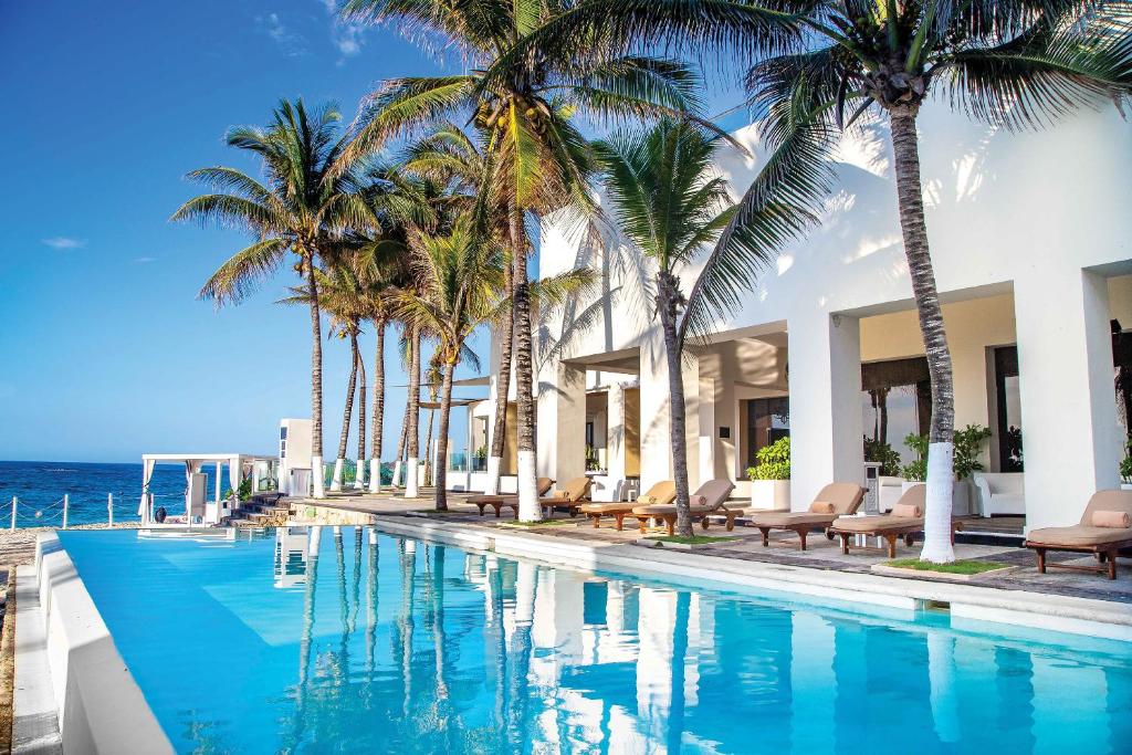 Cultural Immersion and Beachfront Bliss with Travel Yucatan