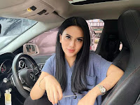 Keindahan Sejati dari Gadis Cantik