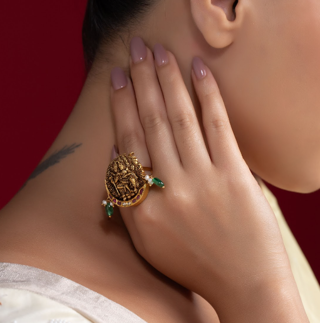 Classic gold ring with uncut Diamonds | CKC Jewellery Store