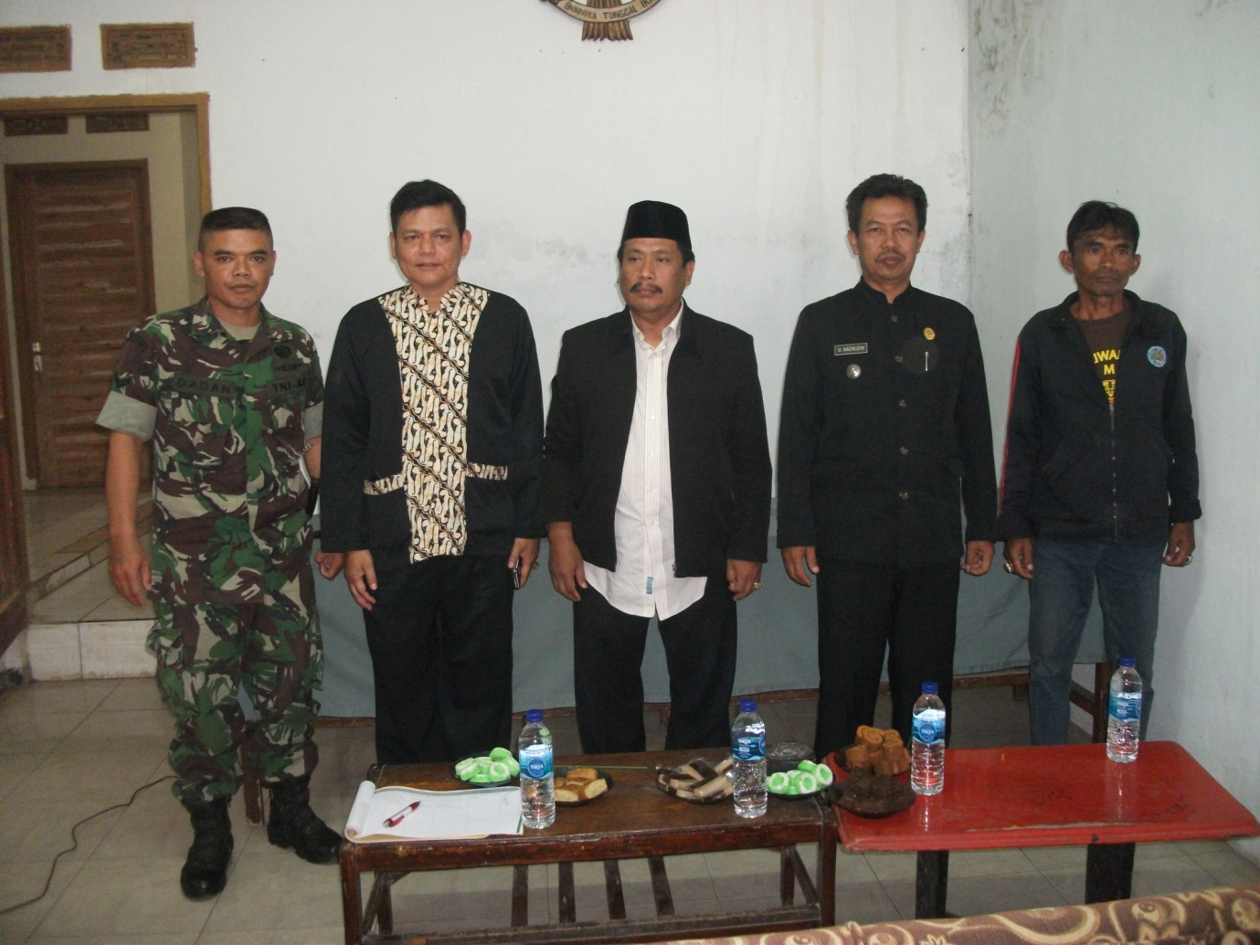 D:\Write\Karyatulis\Buku\Benang Merah Lahirnya Sukawening\Foto\Narasumber\DSCF5902.JPG