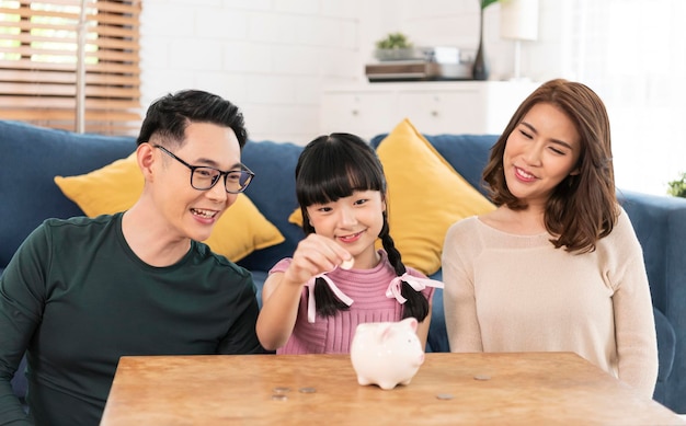 How Life Insurance Can Save Your Family from Financial Strain