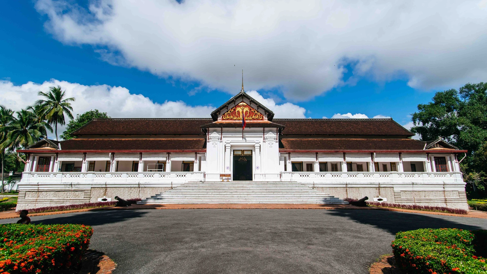 https://discoverlaos.today/th/img/thing_to_do/144d103fe0f300a6adcbb9e07203fd01.jpg?p=image1920x1080&size=lg