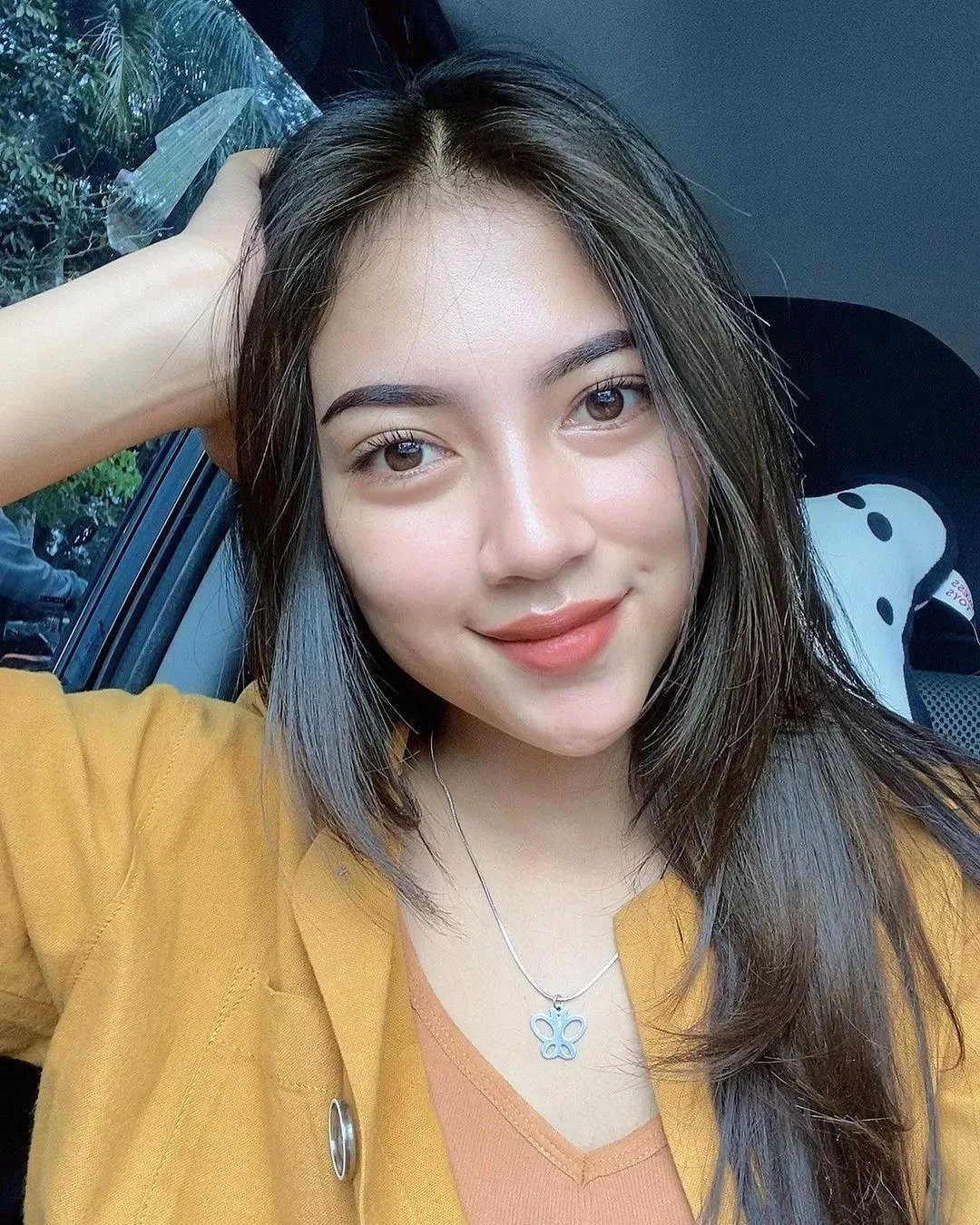 Senyuman Menggoda Gadis Indo Cantik, senyum menggoda, cewek indo, wanita cantik