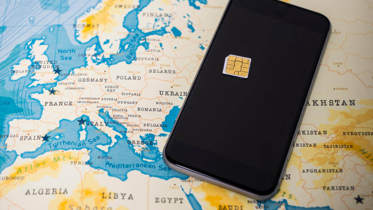 How Does an International SIM Card Work