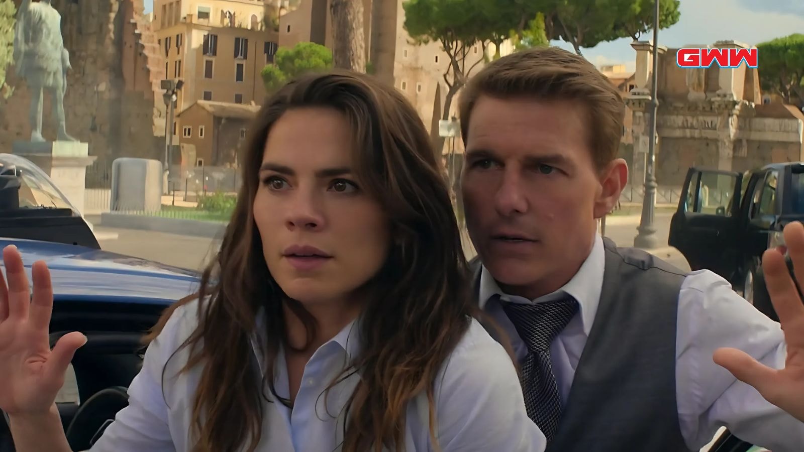 Tom Cruise and Hayley Atwell in an action scene in Mission Impossible 8.